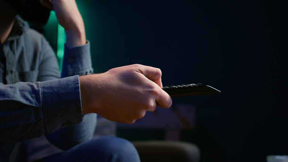 je souscrire à un service IPTV fiable et légal en France